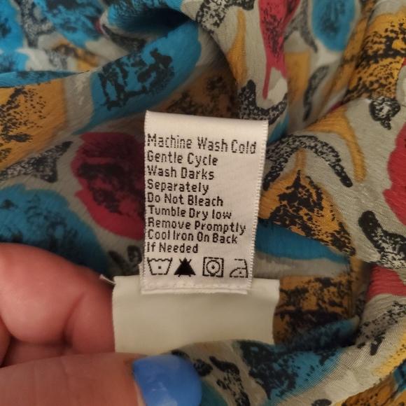 Modern Essentials Shirt - Picture 7 of 7